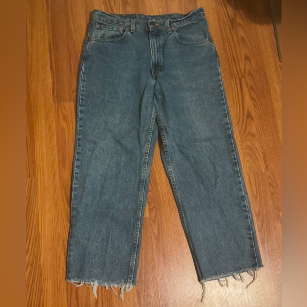 Levis Men’s 550 blue denim distressed‎ jeans W 33 L 30